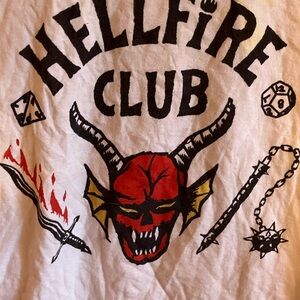 Netflix Hellfire Club Tee - White and Red